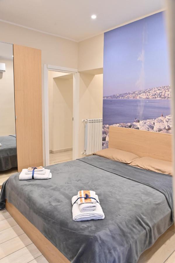 ナポリ Perlablu In Centro Bed & Breakfast エクステリア 写真